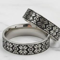 Vyshyvanka_naddniprryanska_america